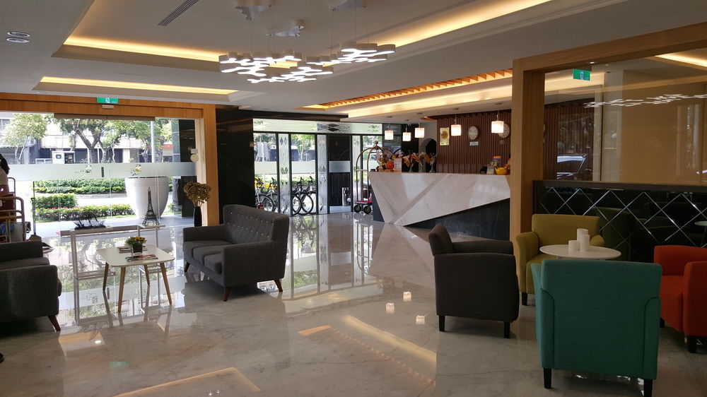 Sun Hotel Kaohsiung Esterno foto