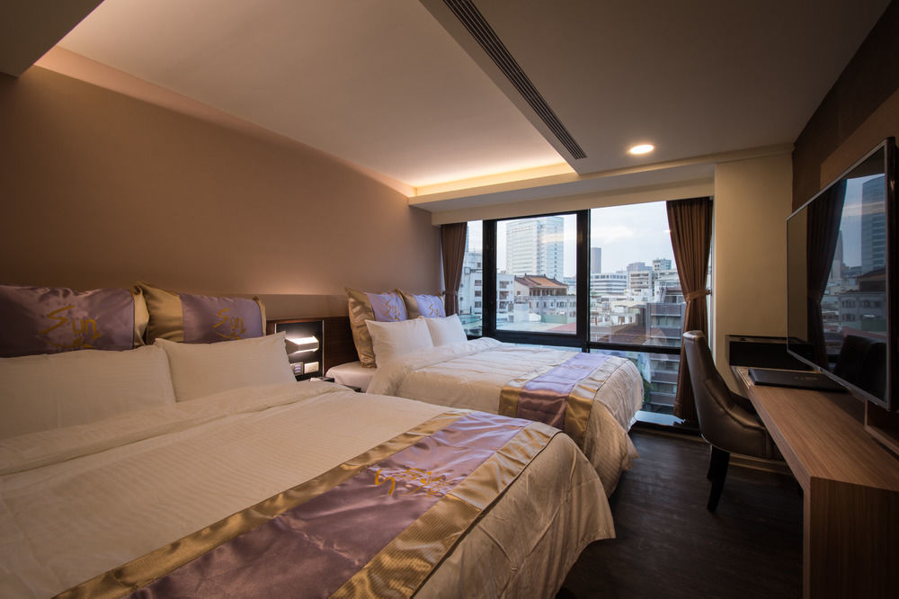 Sun Hotel Kaohsiung Esterno foto