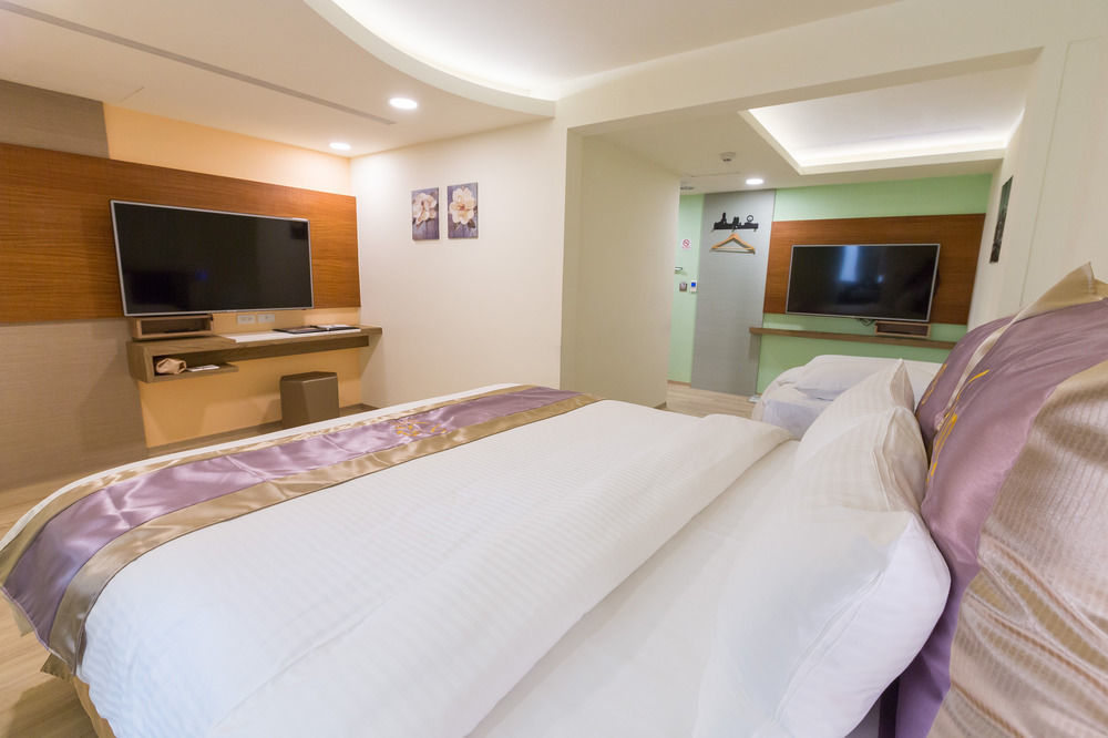 Sun Hotel Kaohsiung Esterno foto