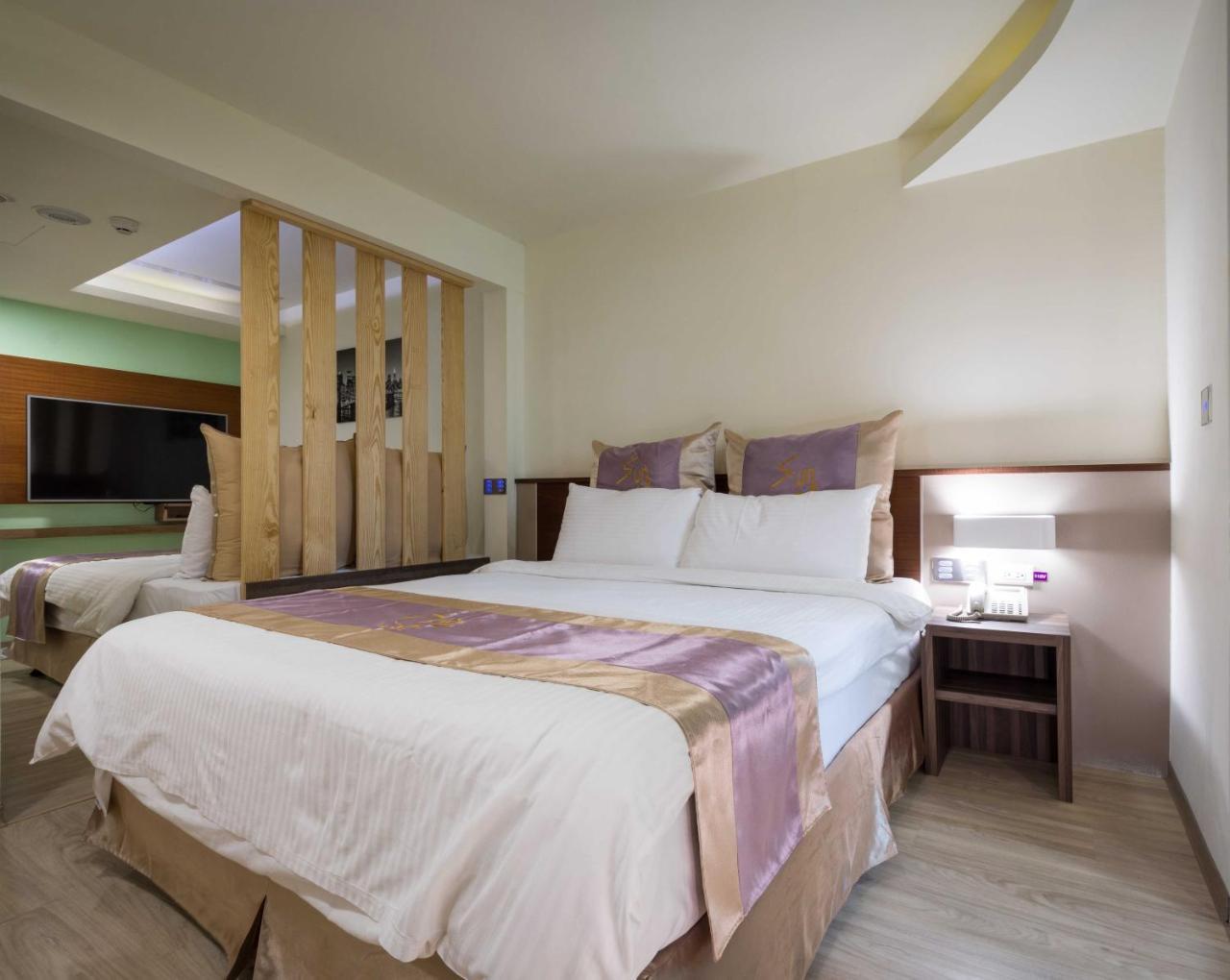Sun Hotel Kaohsiung Esterno foto
