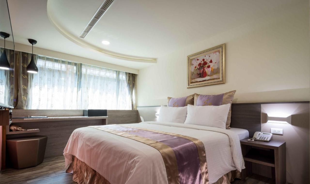 Sun Hotel Kaohsiung Esterno foto